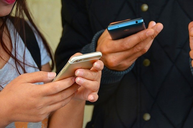 SMS, RCS, WhatsApp : quelles sont les grandes tendances & évolutions du Marketing Mobile ?